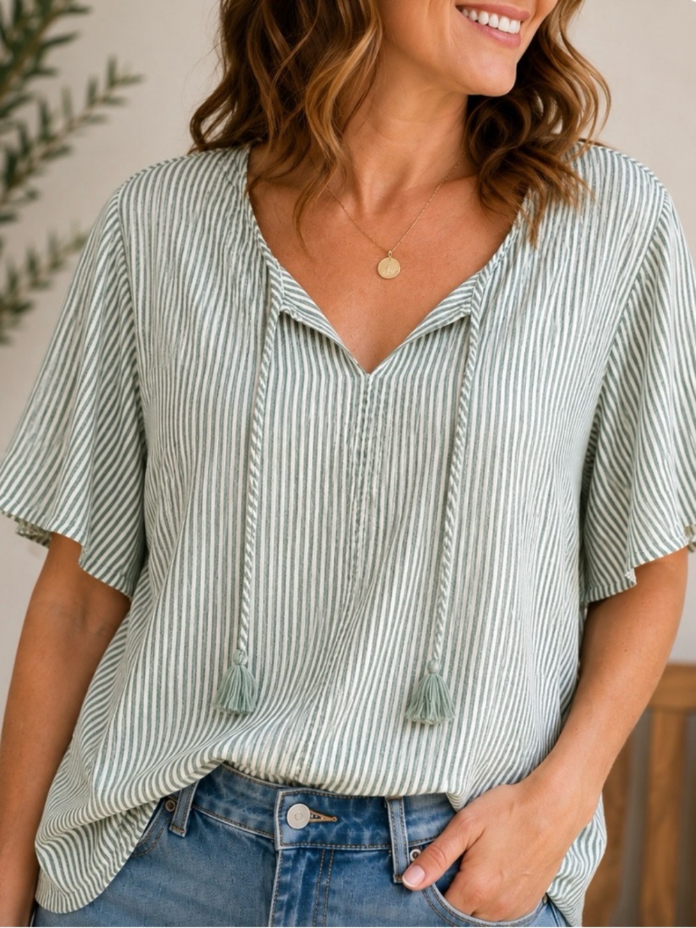 Universal Thread Green & White Striped Linen Blend Top | Size Small